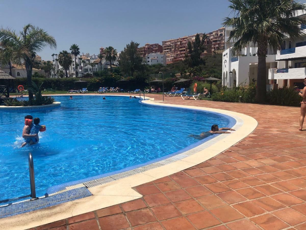 Beautiful New Apartment With Sea View Castillo de Sabinillas 외부 사진